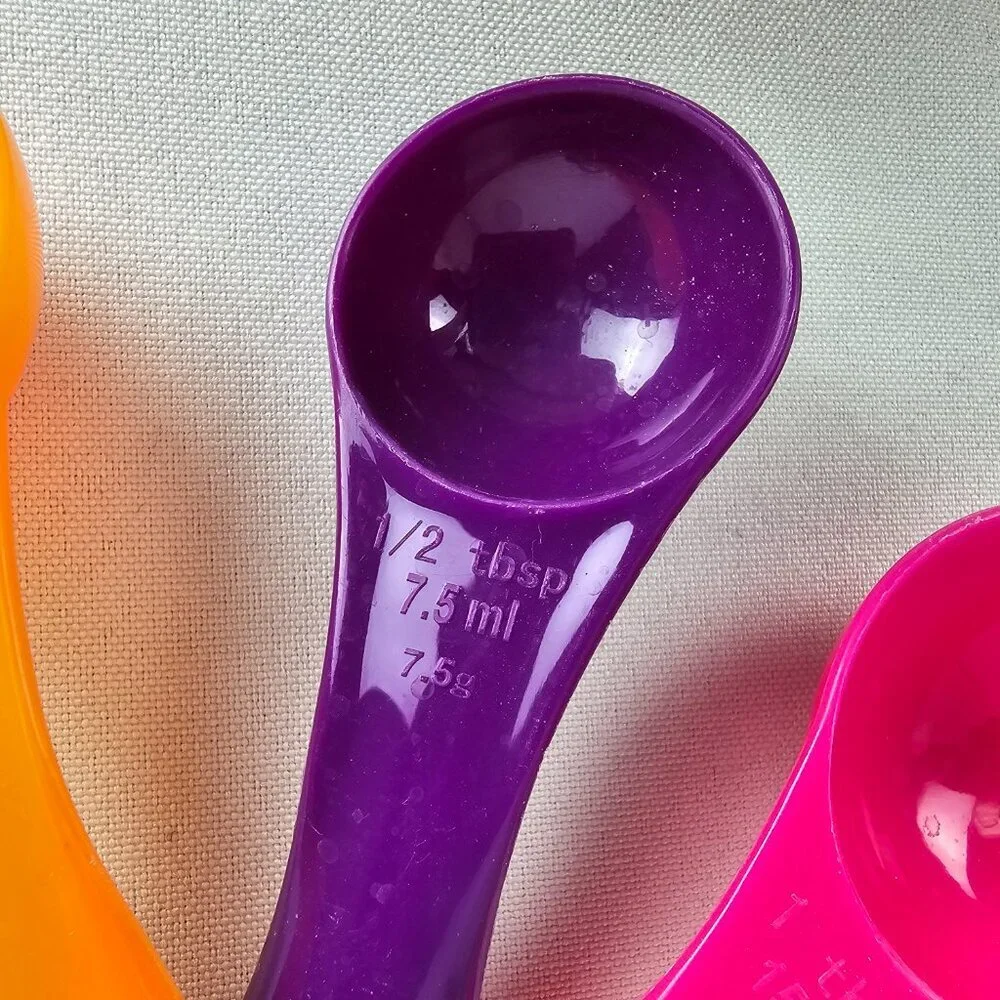 Tupperware Colorful Measuring Spoons - Picture 4 of 8